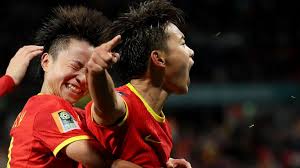 英超-萨拉赫迪亚斯破门 利物浦2-1布莱顿登顶.